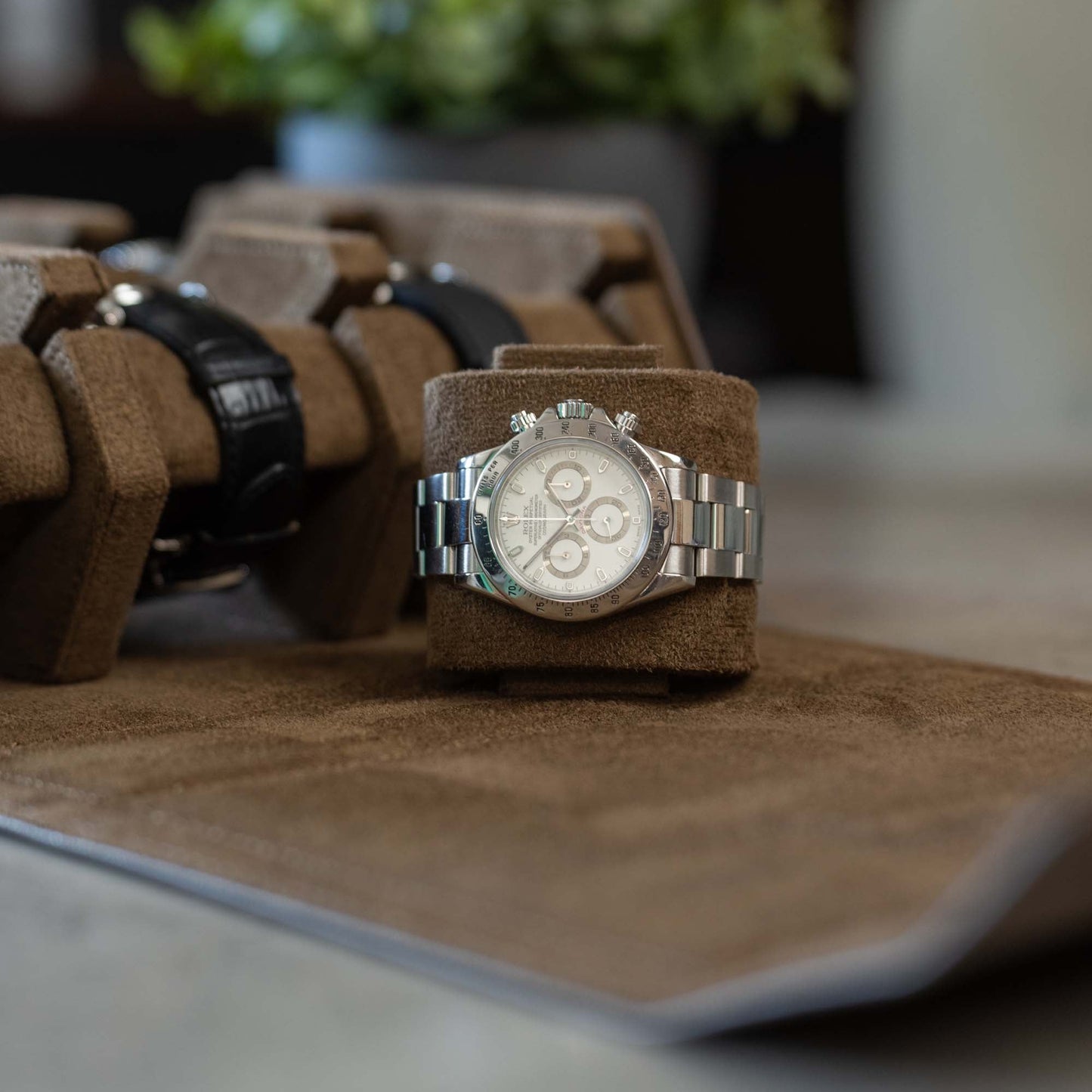 Hexagon Light Brown 6 Slot Watch Box